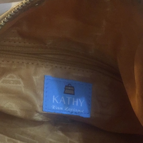 Beautiful Kathy Van Zeeland Bag - Picture 8 of 8